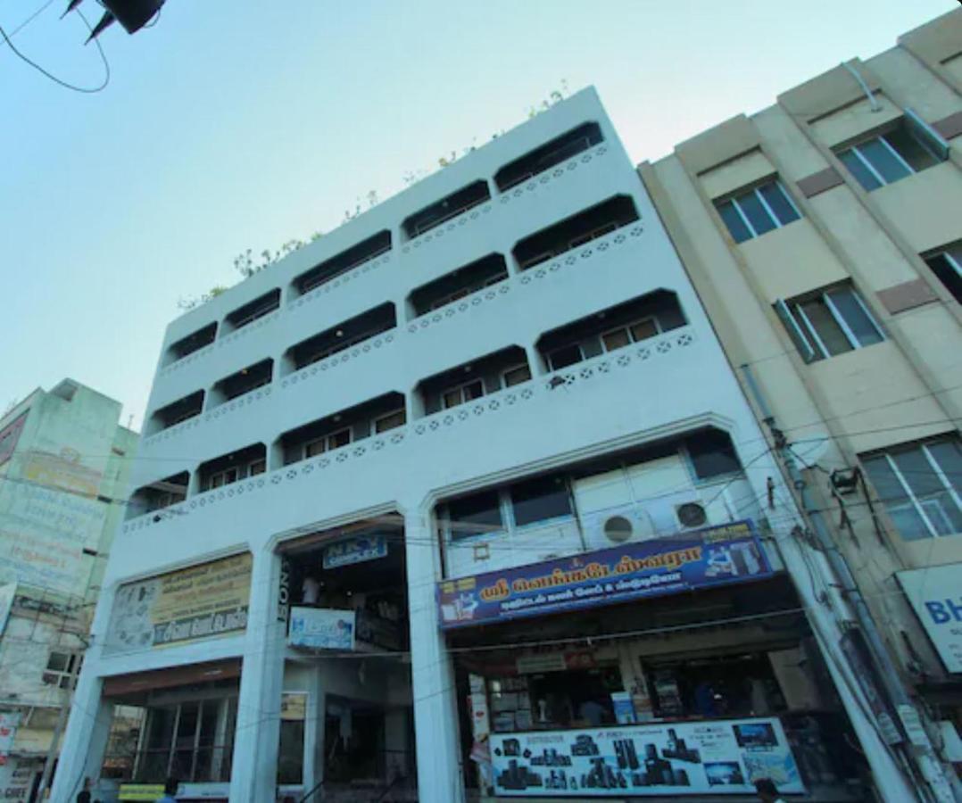 Hotel Padmam Maduráj Kültér fotó