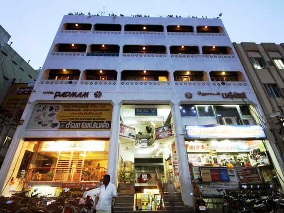 Hotel Padmam Maduráj Kültér fotó